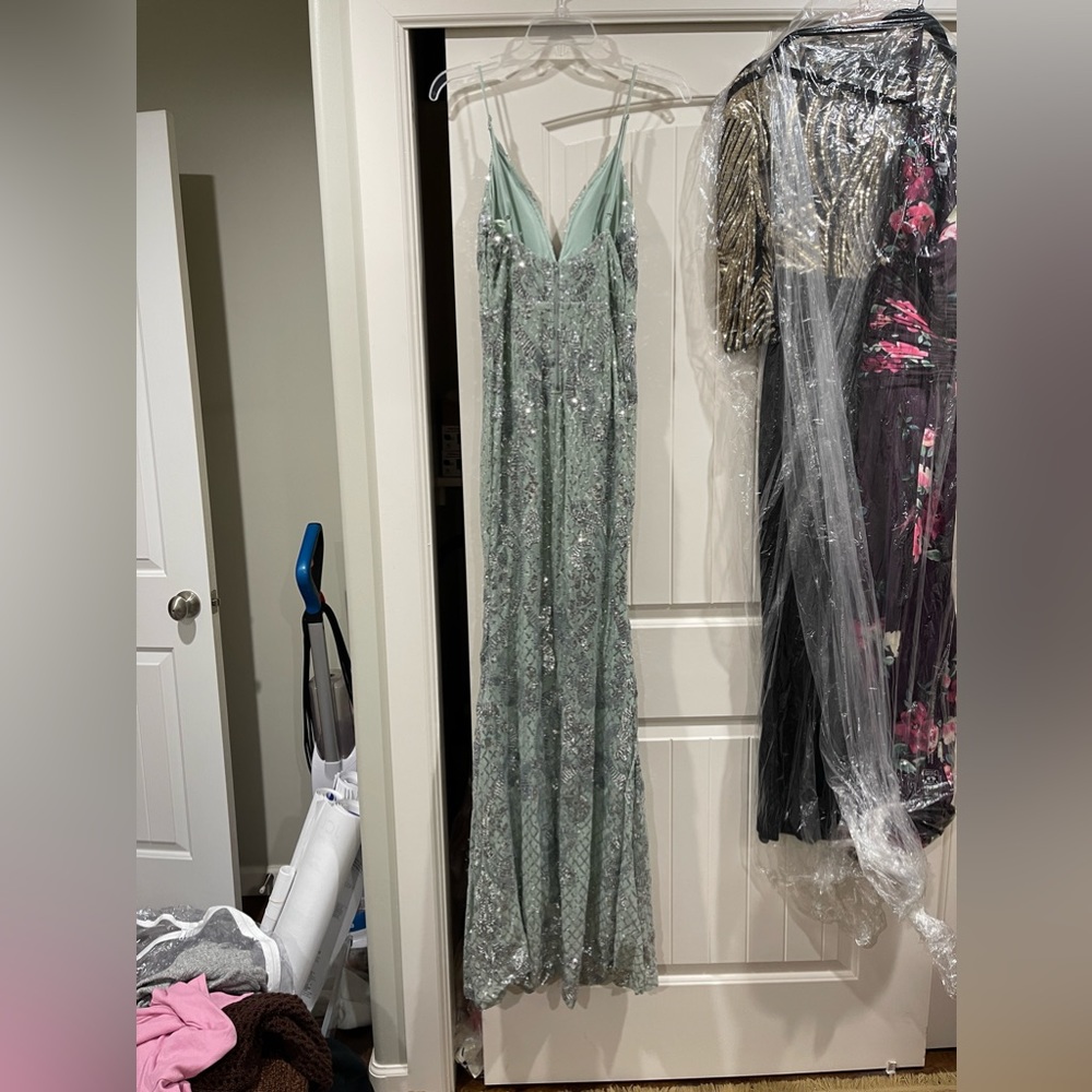 Windsor prom dress